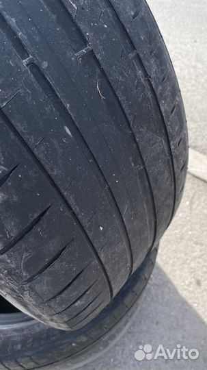 Michelin Pilot Sport 4 245/40 R19