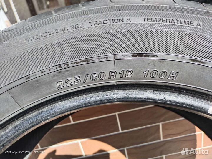 Yokohama BluEarth E51 225/60 R18 100H