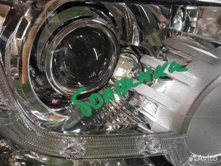 Фара правая Land Rover Discovery IV