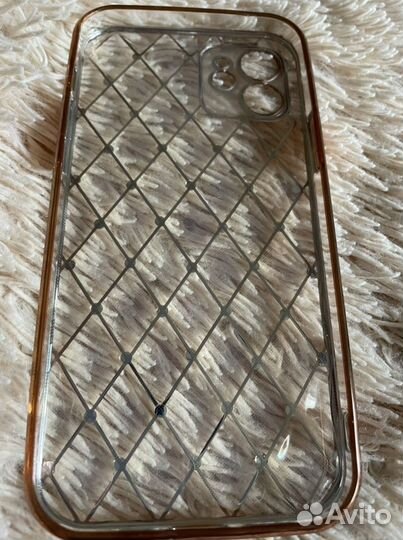 Чехол на iPhone 12