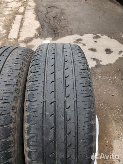 Goodyear EfficientGrip SUV 225/65 R17 102H