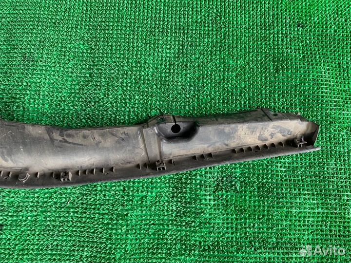 Накладка на крыло прав. Infiniti Fx50, Qx70, Fx35