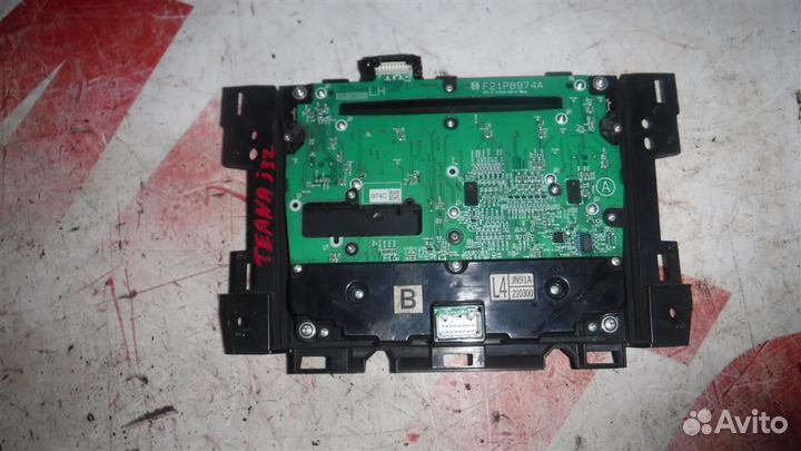 Блок управления климатической установкой Nissan T