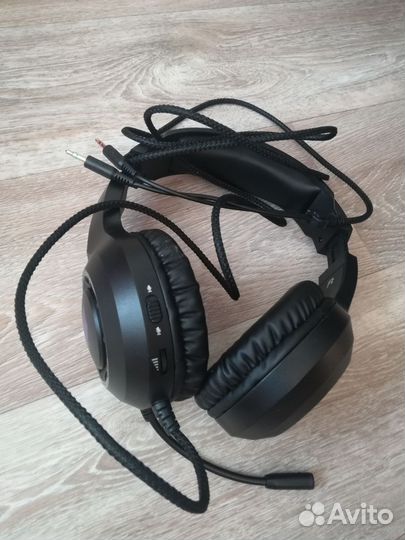 Беспроводные наушники Hiper