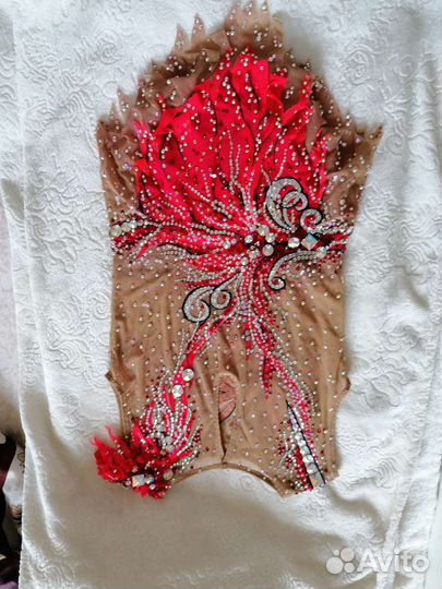 Купальник для художественной гимнастики