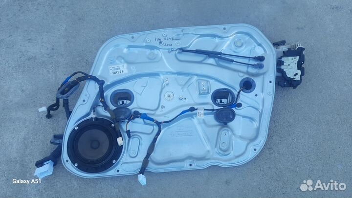 Стеклопадъёмник передний правый Хундай i30