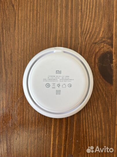 Беспроводная зарядка xiaomi