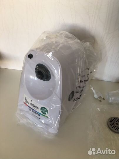 Мясорубка Bosch 1500W (см. описание)