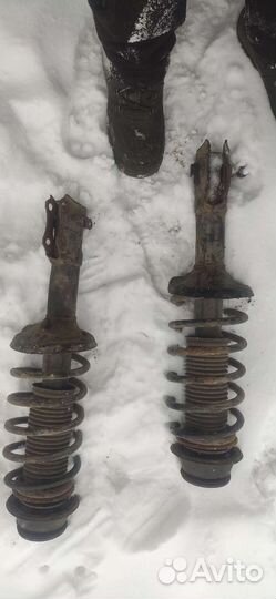 Стойка в сборе Чери амулет А15