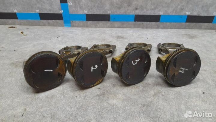 Поршень с шатуном Лада Гранта 21127 (106) 2015