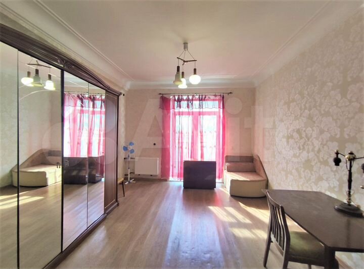 2-к. квартира, 60 м², 3/4 эт.