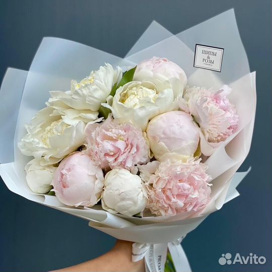 Букет пионов