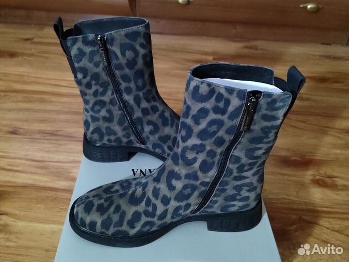 Полусапожки женские 38 размера