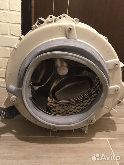 Бак стиральной машины Bosch logixx 6 sensitive