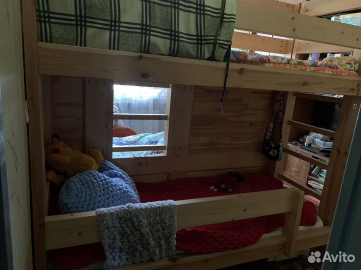 Двухярусная кровать бу