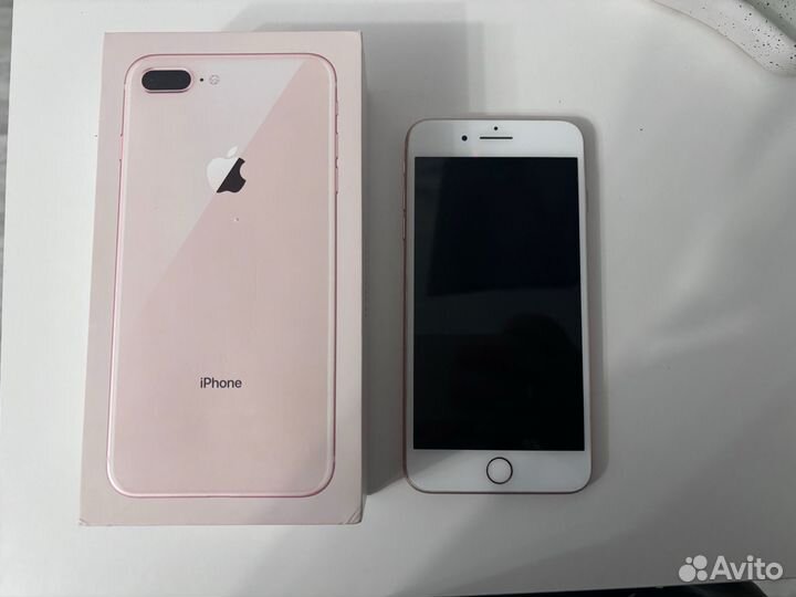 iPhone 8 Plus, 64 ГБ