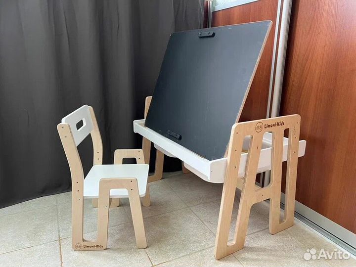 Растущий комплект мебели: детский стол и стул Раст