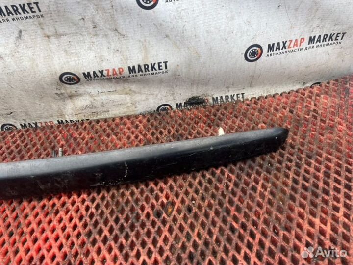 Накладка крышки багажника Ford Focus 2 седан