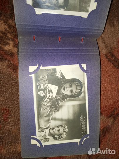 Альбом с фотографиями артистов