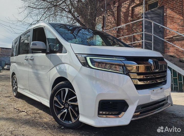 Honda Stepwgn Spada 1.5 CVT, 2021, 31 400 км