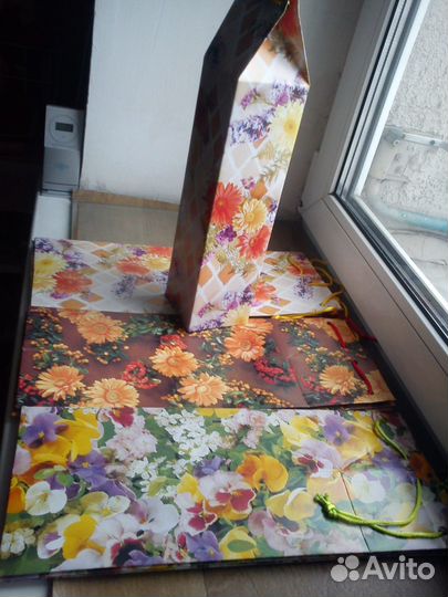 Подарочные коробочки и пакеты для бутылок