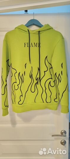 Толстовка с капюшоном