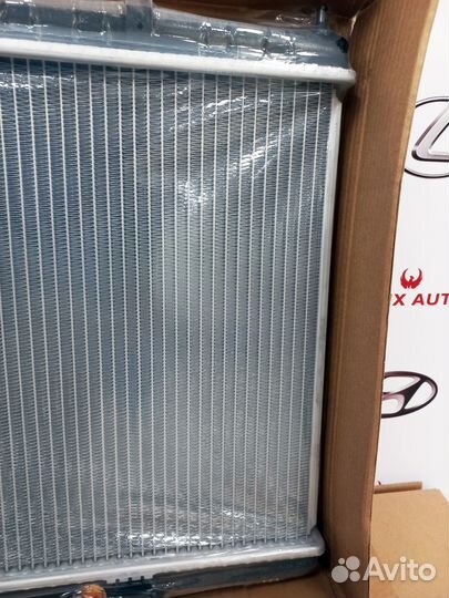 Радиатор охлаждения Nissan Almera Classic (B10)