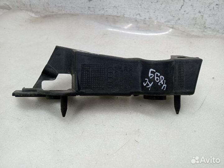 Кронштейн бампера audi A4 B8 Передний правый