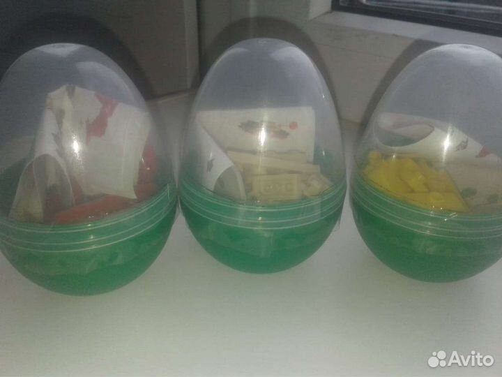 Шар с игрушками