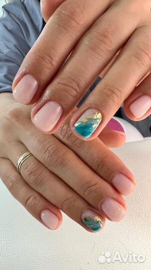 Окрашивание волос, стрижки