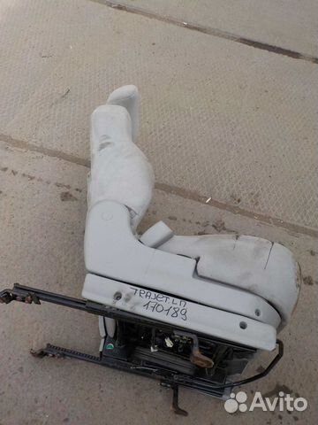 Сидение Hyundai Trajet переднее левое