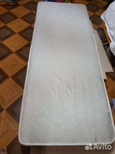 Кравать дельфин односпальная с матрасом