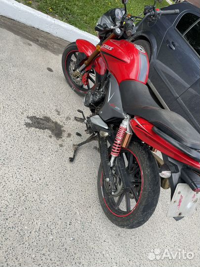 Stels flame 200