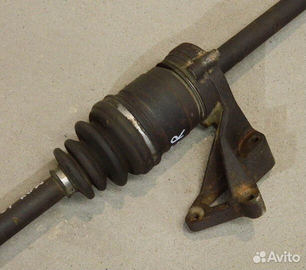 Привод правый Nissan Maxima J30