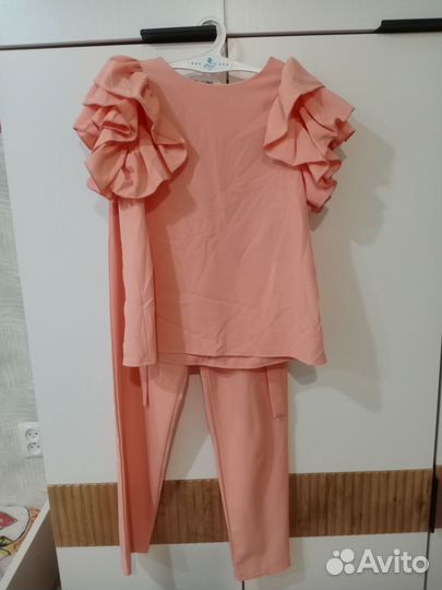 Брючный костюм для девочки нарядный лето