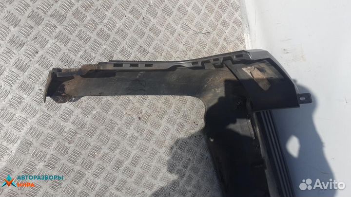 Бампер задний Land Rover Discovery 4 2010