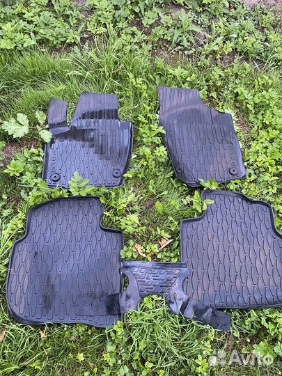 Оригинальные коврики volkswagen polo liftback