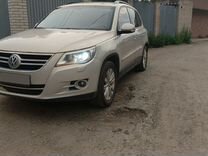 Volkswagen Tiguan 2.0 AT, 2011, 189 446 км, с пробегом, цена 1 000 000 руб.