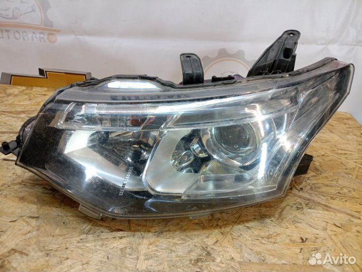 Комплект ксеноновых фар Mitsubishi Outlander GF
