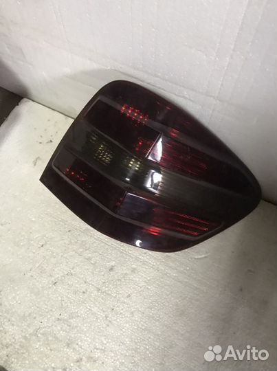 Задние фонари на mercedes 164