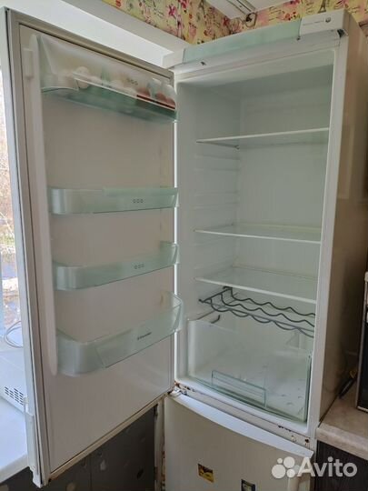 Холодильник