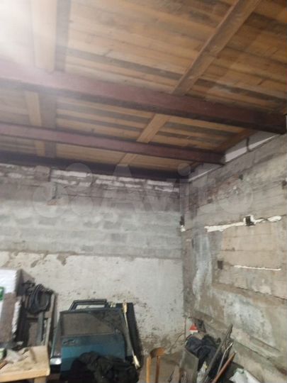 Гараж, > 30 м²