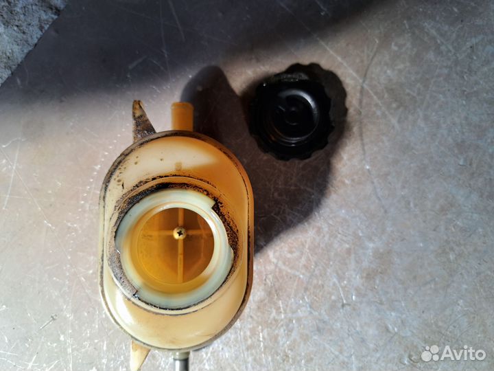 Бачок гидроусилителя Chevrolet Lacetti