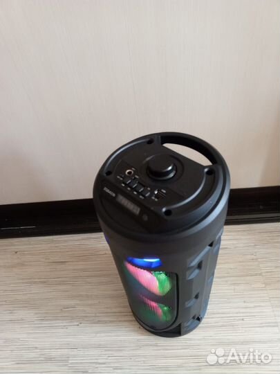 Блютуз колонка