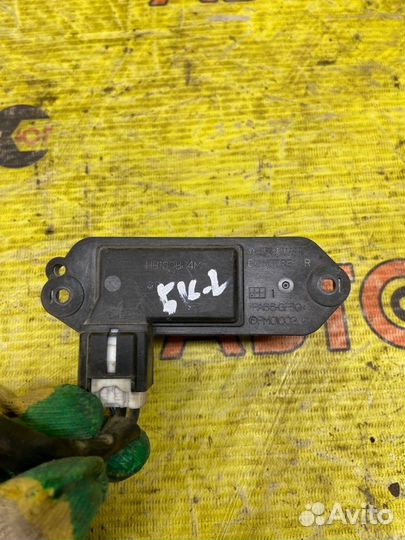 Резистор вентилятора печки Mazda Mazda3 BK Z6 2003