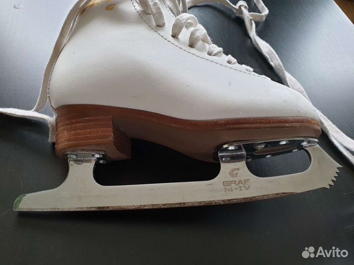 Коньки для фигурного катания профессиональные