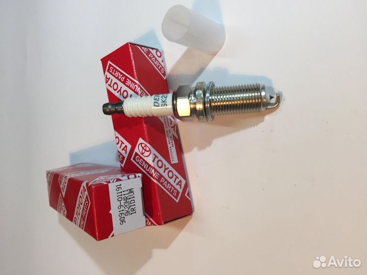 Toyota 90919-01191 свеча зажигания
