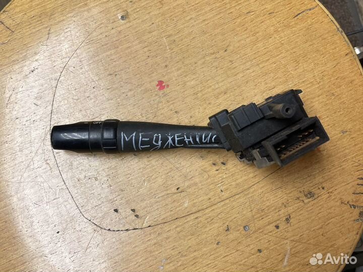 Переключатель поворотников Kia Magentis 2007