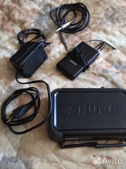 Блок Shure PGX4 + микрофон петличный Shure PGX1