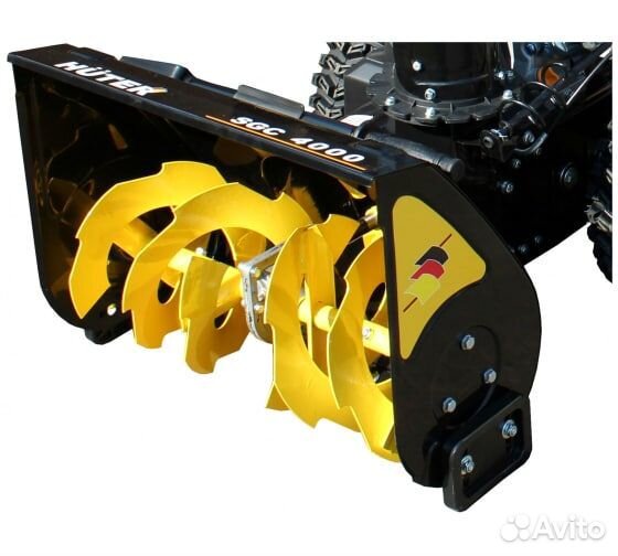 Бензиновый снегоуборщик Huter SGC 4000